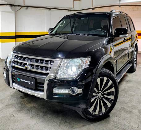 MITSUBISHI PAJERO 3.2 HPE 4X4 7 LUGARES 16V TURBO INTERCOOLER DIESEL 4P AUTOMÁTICO
